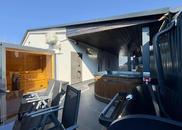 Málnahome Wellness Apartamento *